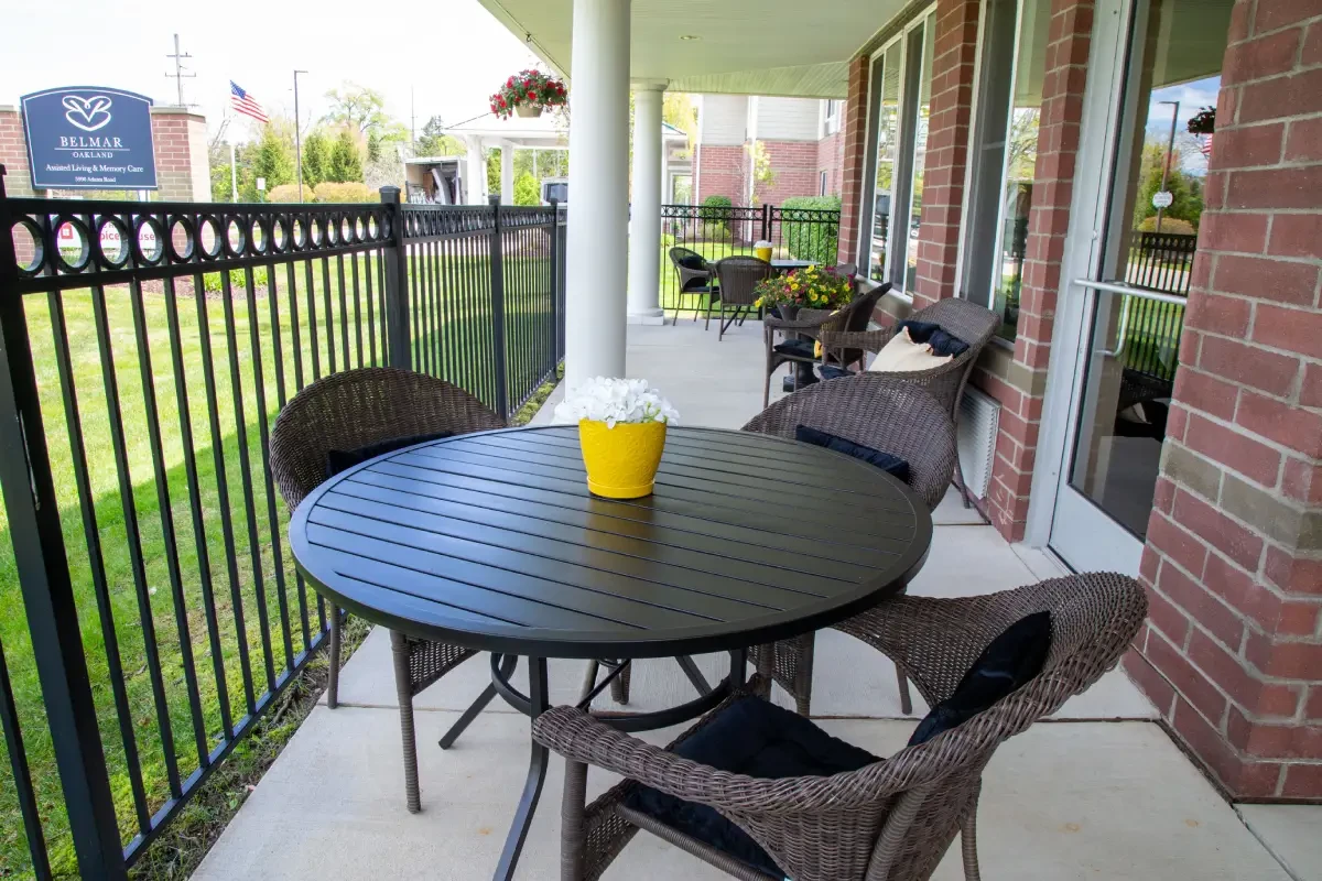 What Should I Look For In Assisted Living Policies Before Choosing A Facility?
